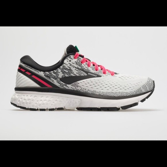 brooks ghost 11 white pink